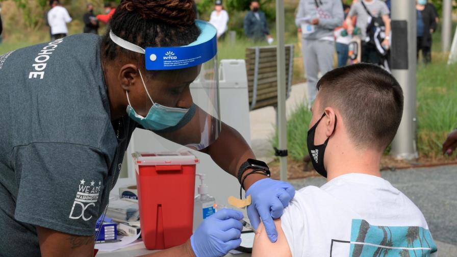 La tercera dosis contra el COVID-19 sube anticuerpos en receptores de órganos