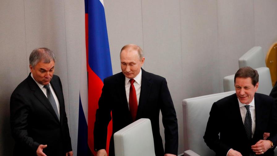 Putin asegura que la economía rusa saldrá “mucho más fuerte” de la crisis petrolera Putin asegura que la economía rusa saldrá “mucho más fuerte” de la crisis petrolera