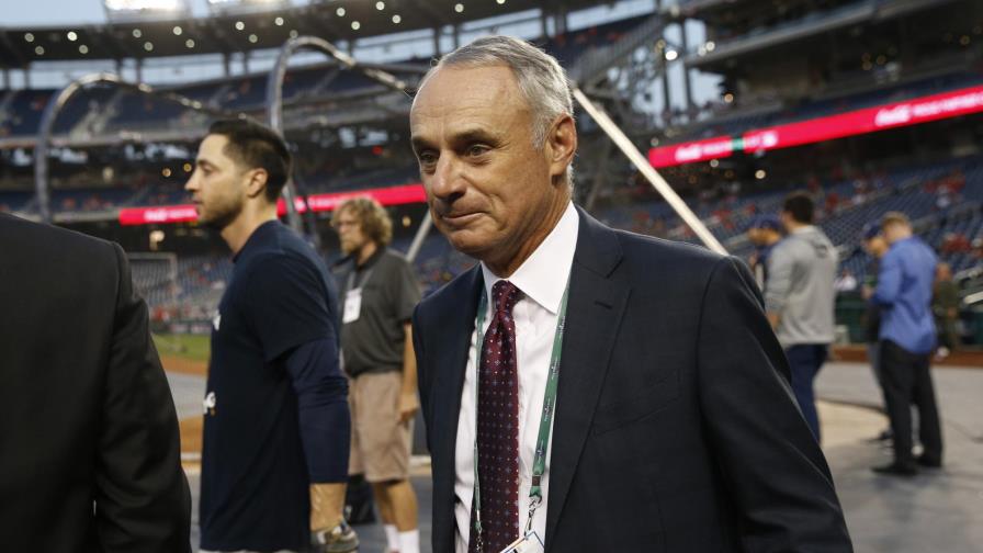 MLB hablará con Astros sobre polémica con subgerente MLB hablará con Astros sobre polémica con subgerente