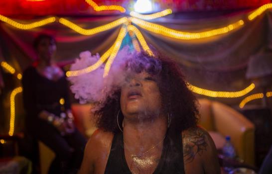 AP FOTOS: Un centro haitiano, refugio para transexuales