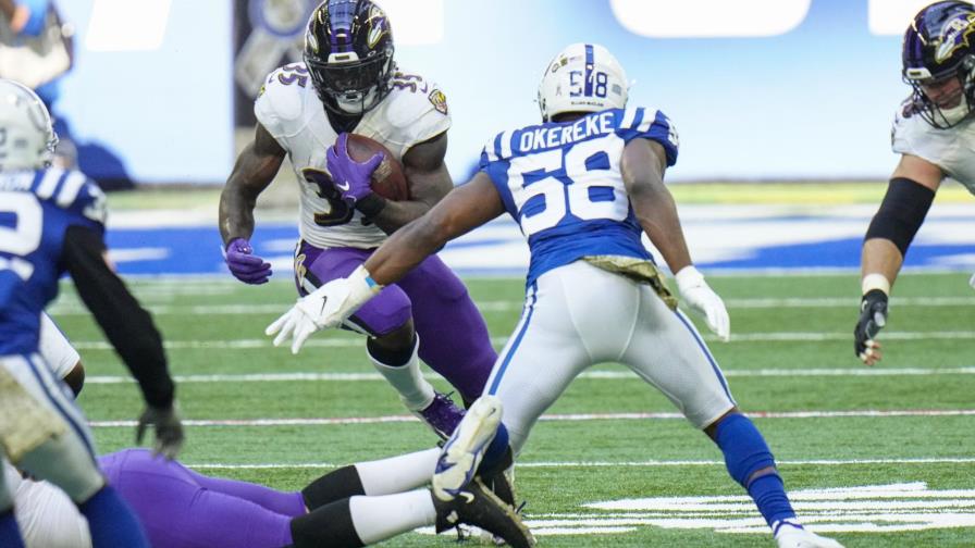 Jackson lleva a Ravens a romper récord de NFL sobre Colts