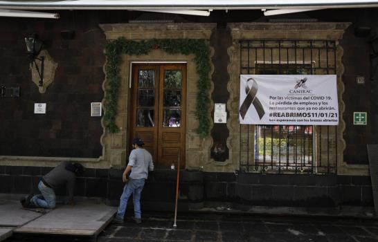 Restaurantes de Cd. de México desafían cierres por pandemia
