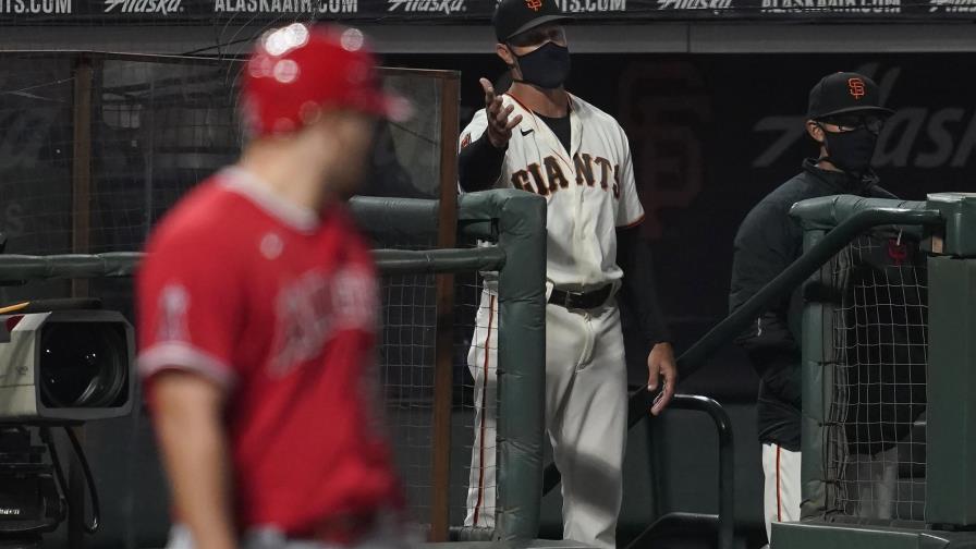 Trout recibe otro tiro ajustado, Gigantes vencen a Angelinos Trout recibe otro tiro ajustado, Gigantes vencen a Angelinos