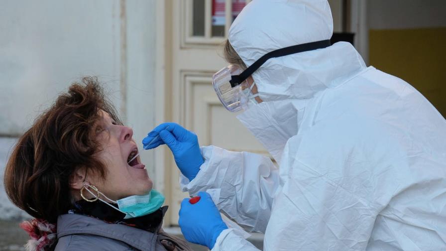 Estudio: nuevo coronavirus se multiplica más en la garganta que el SARS