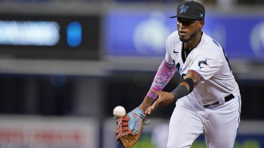 Chisholm rompe empate con jonrón y Marlins superan a Mets
