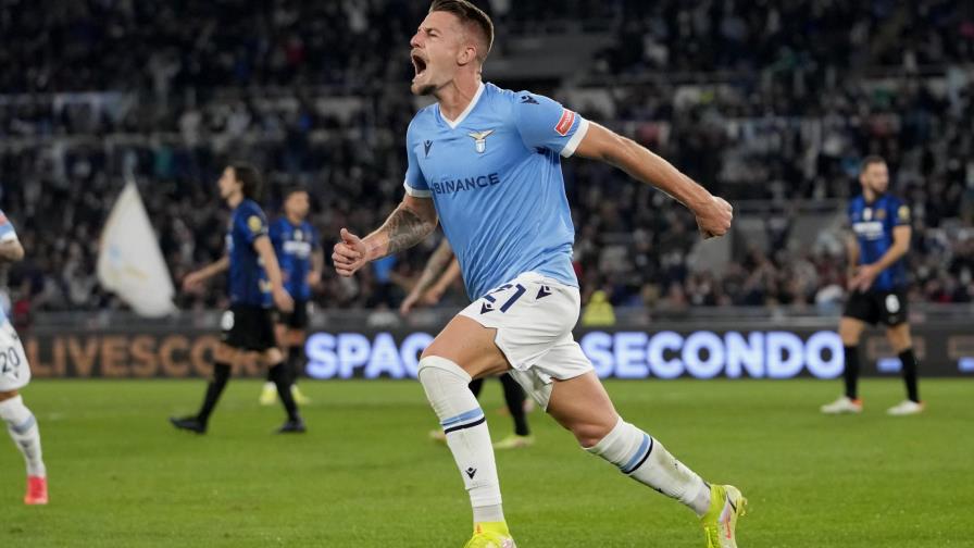 Lazio vence al Inter con un gol polémico