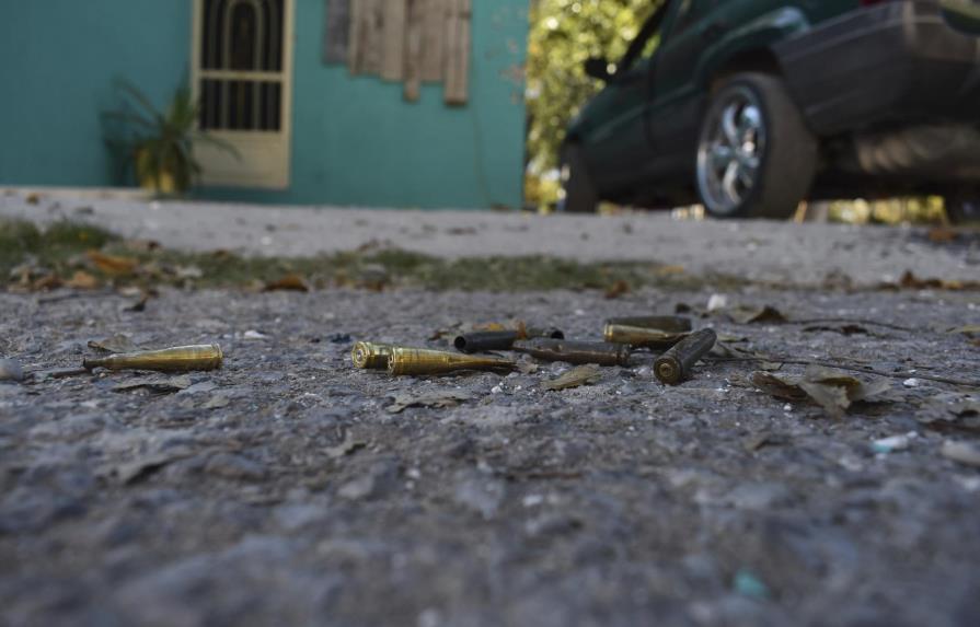 Aumenta a 22 cifra de muertos por enfrentamiento en México
