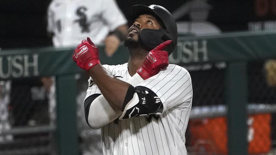 Jiménez sufre golpe, se perdería serie con Medias Blancas