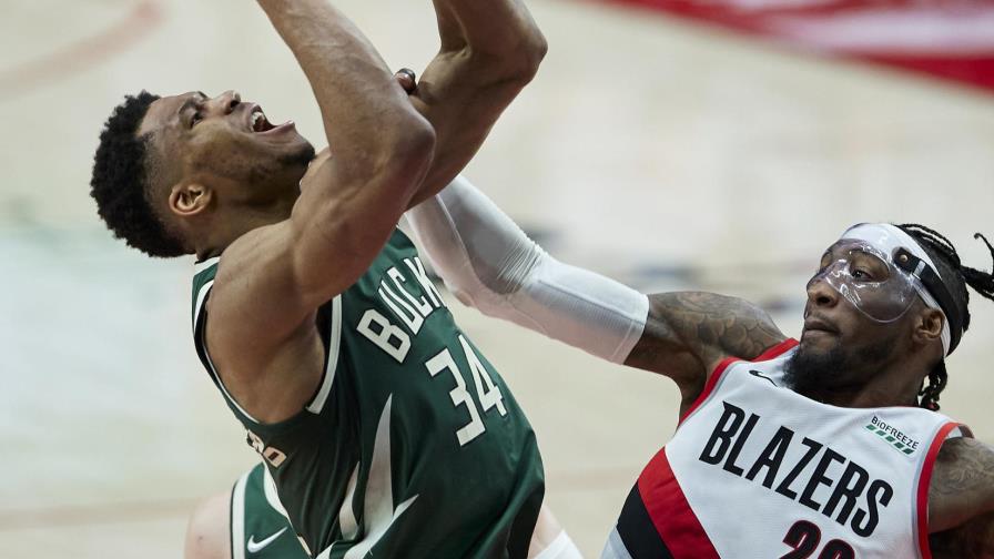 Antetokounmpo deslumbra con 47 puntos; Bucks ganan
