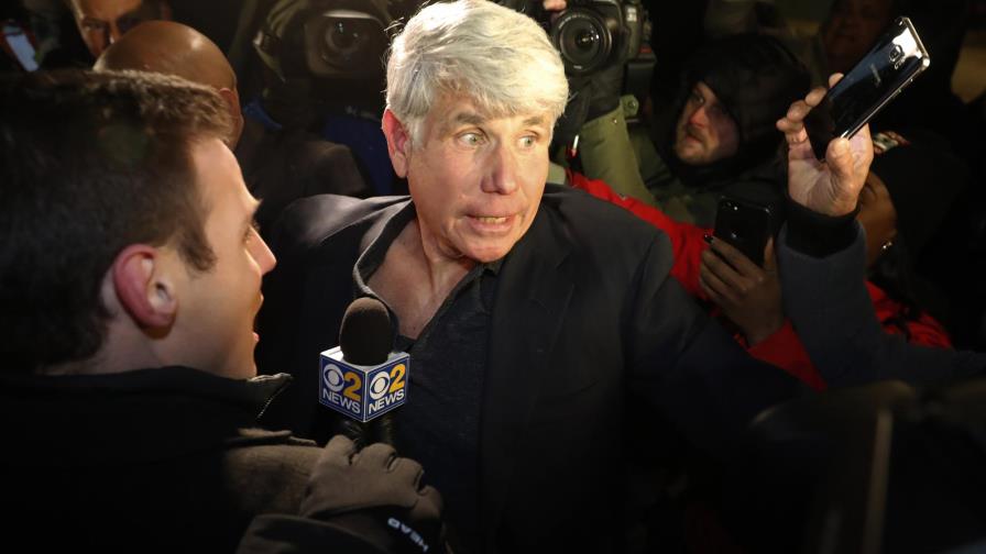 Blagojevich elogia a Trump por conmutarle la sentencia