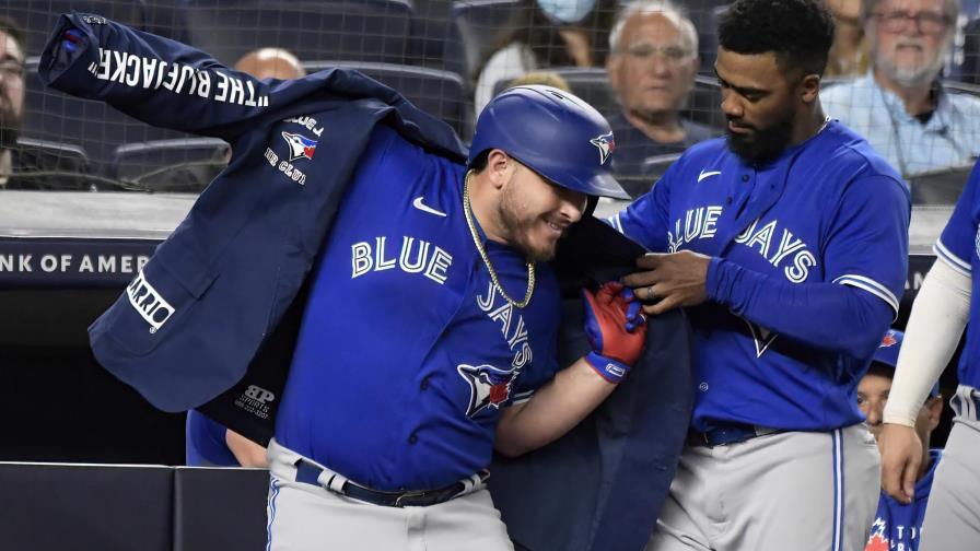 Azulejos vencen a Yanquis; Cole se lesiona Azulejos vencen a Yanquis; Cole se lesiona