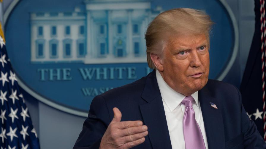 Trump anuncia que EEUU buscará restablecer sanciones contra Irán en la ONU