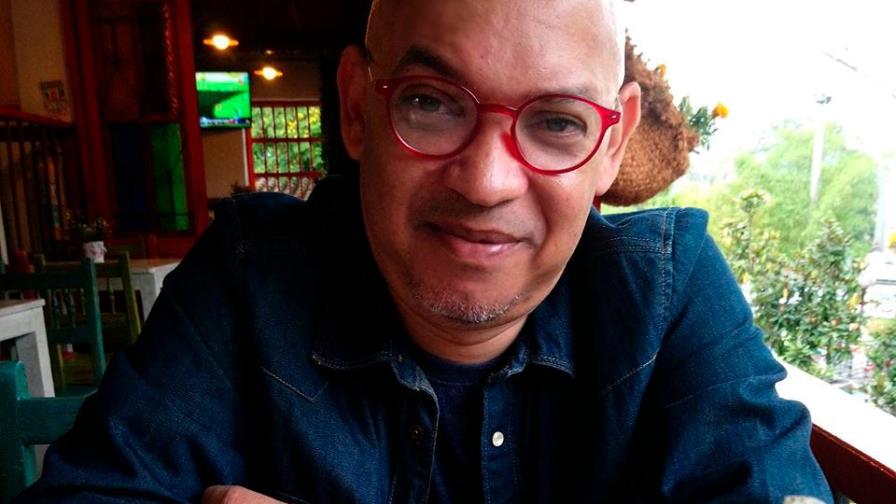 Alexis Méndez celebra los 18 años de “Música Maestro”