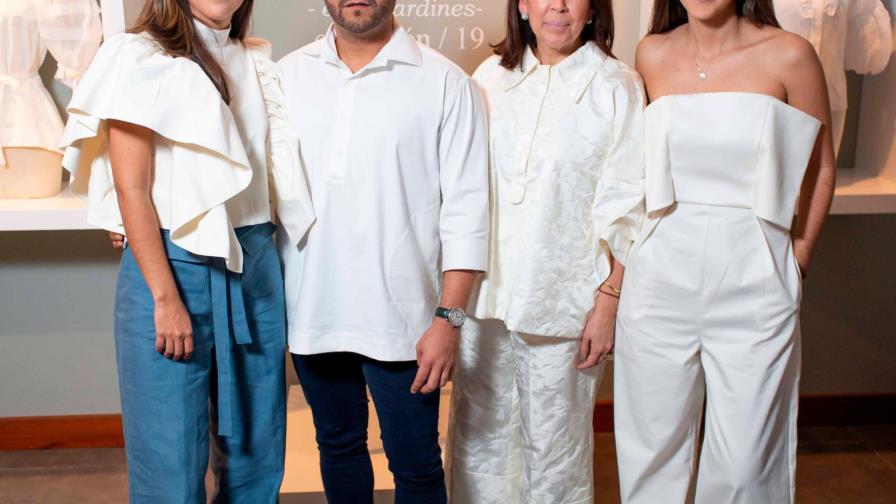 “In Hortus”, la nueva colección de la firma Ana+María “In Hortus”, la nueva colección de la firma Ana+María