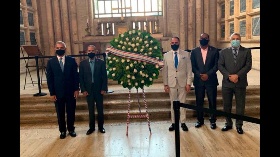 Conmemoran 182 años natalicio de Eugenio María de Hostos