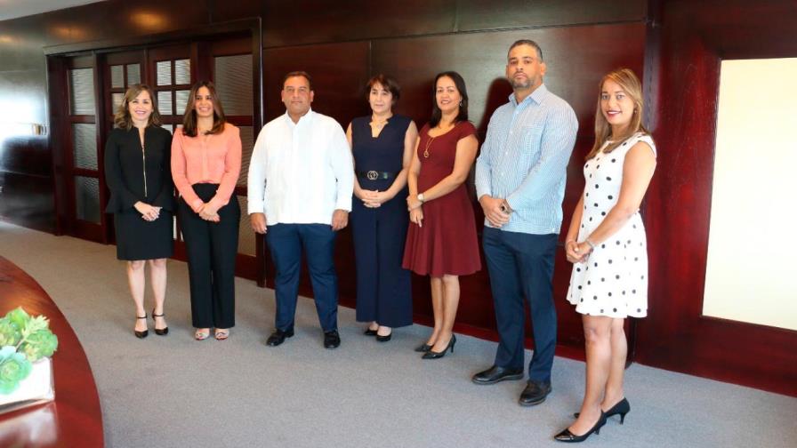 Presentan nueva directiva de la Asociación Nacional de Rent Car