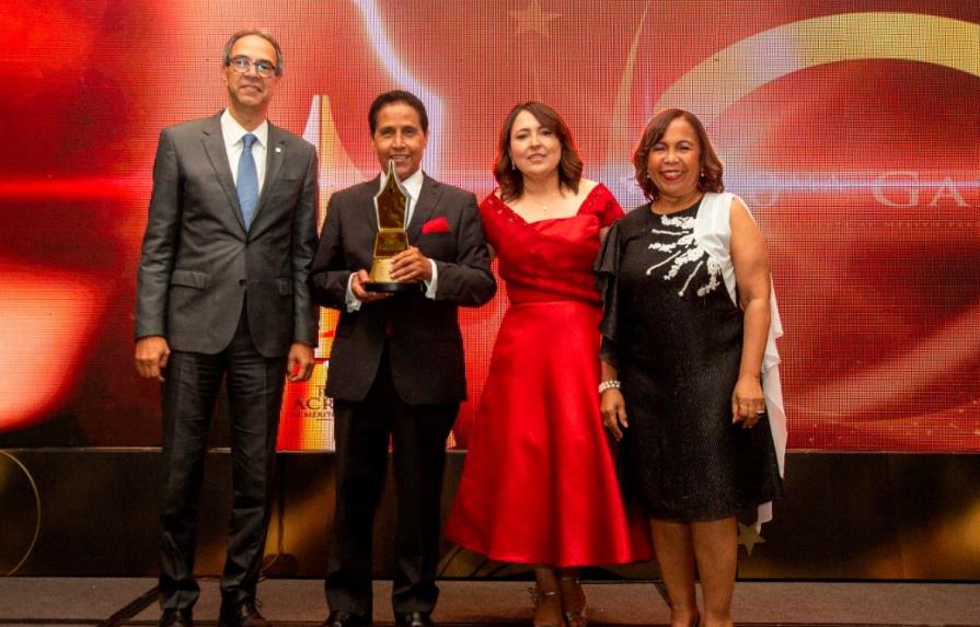 Acroarte otorgó la décima edición del Premio al Mérito Periodístico