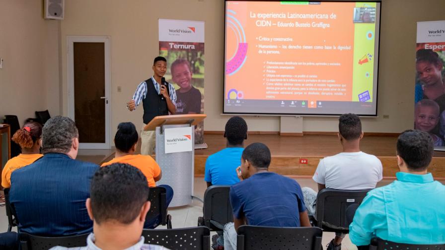 Adolescentes latinoamericanos alzan la voz por sus derechos y claman apoyo por los desafíos de la región