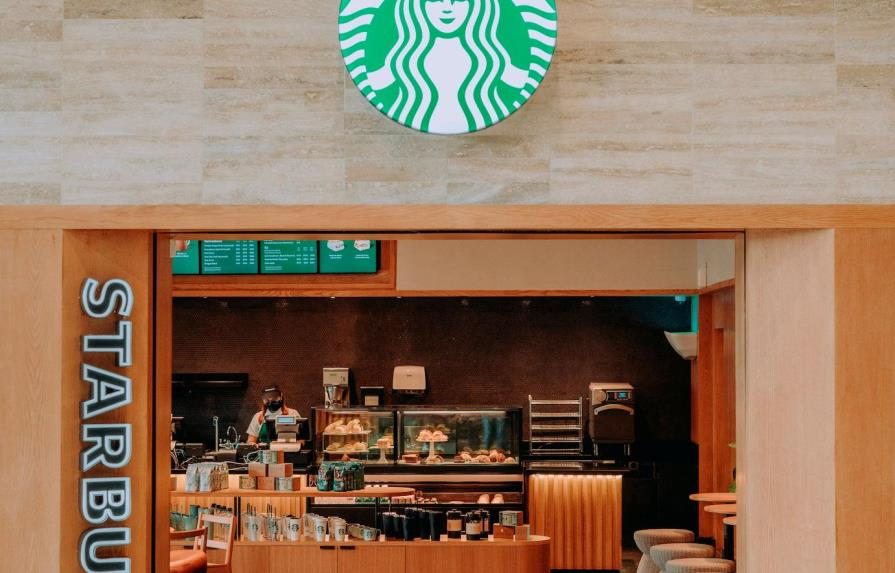 Starbucks tiene nueva tienda en Galería 360