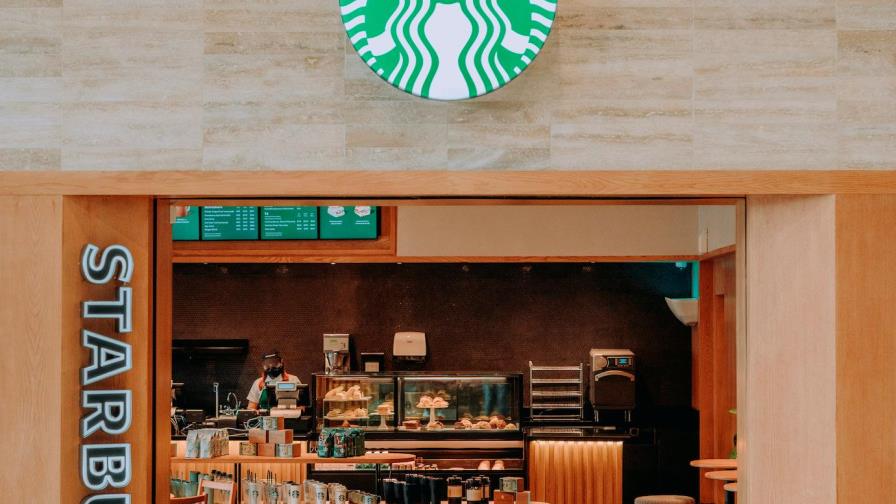 Starbucks tiene nueva tienda en Galería 360