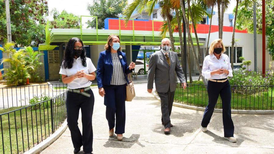 Ministerio de Educación supervisa colegios del Distrito Nacional Ministerio de Educación supervisa colegios del Distrito Nacional