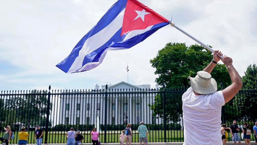 EE.UU. amplía sus sanciones a Cuba por la represión de las protestas de julio