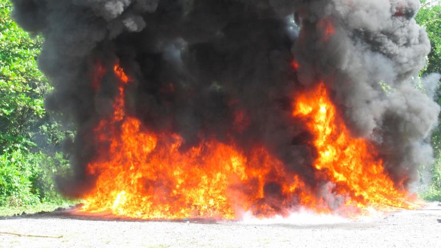 PGR incinera más de 122 kilogramos de drogas confiscados en diferentes lugares del país 