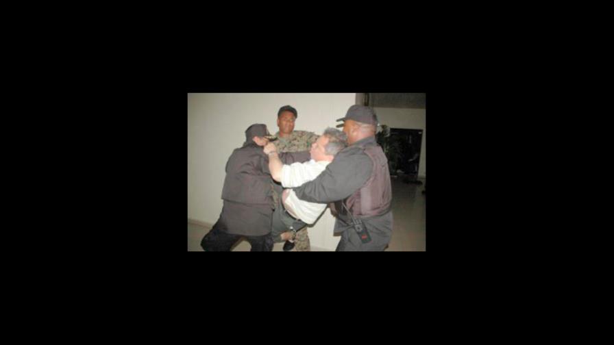 Hace 13 años Waldo Ariel Suero también ocupó Salud Pública, pero fue sacado a la fuerza Hace 13 años Waldo Ariel Suero también ocupó Salud Pública, pero fue sacado a la fuerza