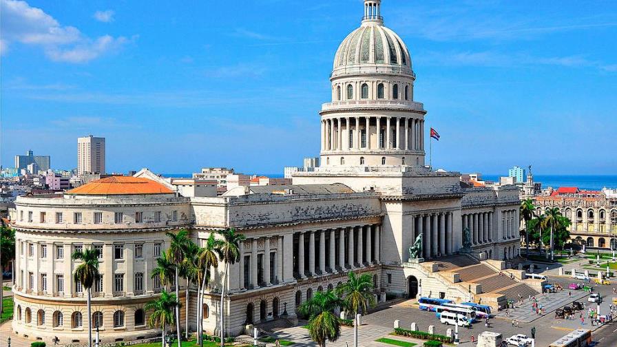 Rusia llena el vacío en Cuba causado por un embargo estadounidense más severo