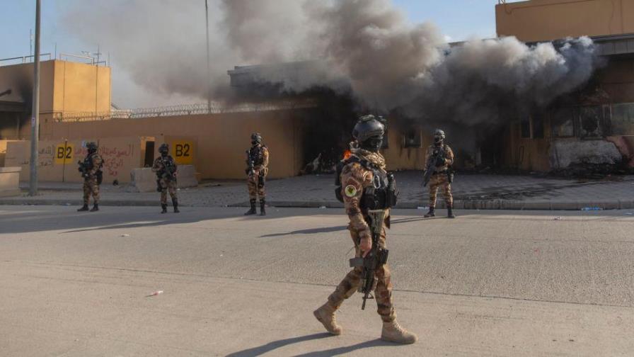 Impactan tres cohetes cerca de la Embajada estadounidense en Irak