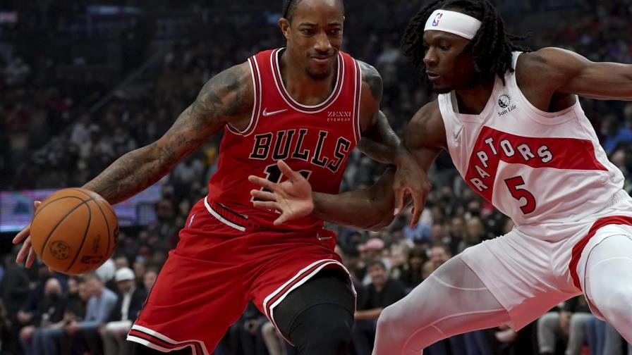 DeRozan y Bulls vencen a Raptors para su 4to triunfo en fila DeRozan y Bulls vencen a Raptors para su 4to triunfo en fila