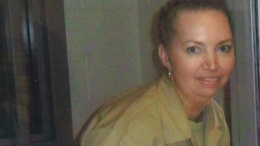 Aplazan primera ejecución de una mujer en décadas en EEUU