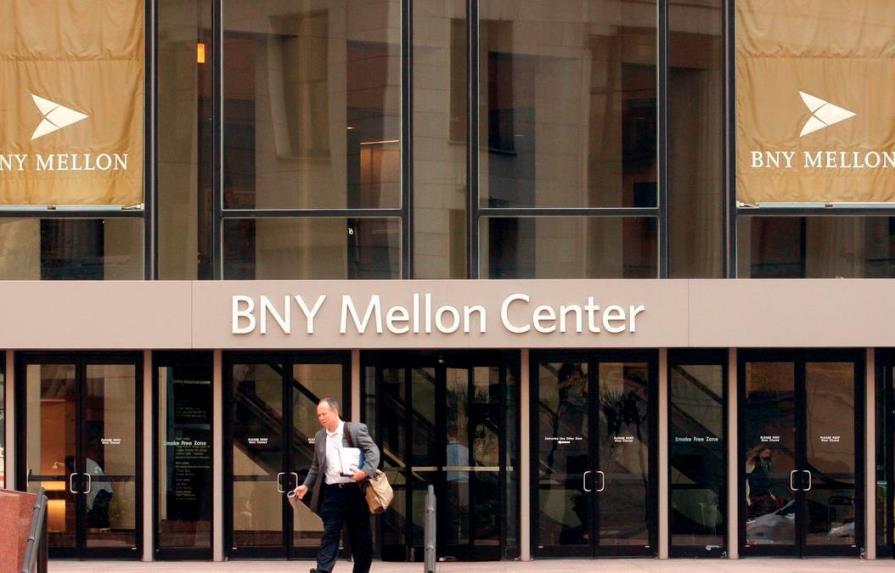 Mastercard y BNY Mellon se suman a entes financieros abiertos a criptomonedas