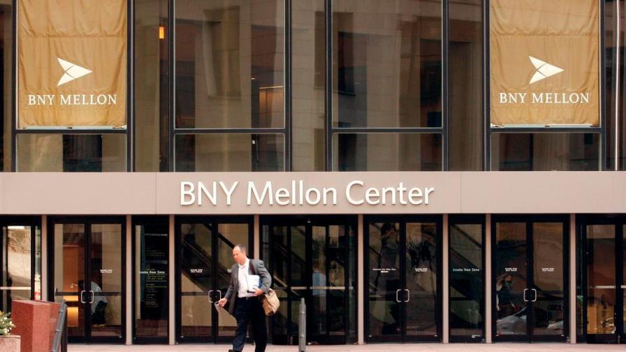 Mastercard y BNY Mellon se suman a entes financieros abiertos a criptomonedas