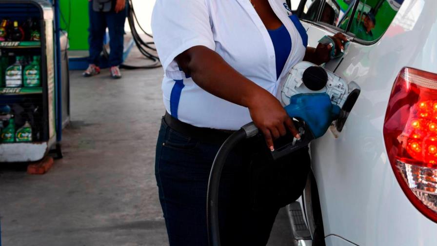 Combustibles bajan desde RD$1.90 hasta RD$10.20