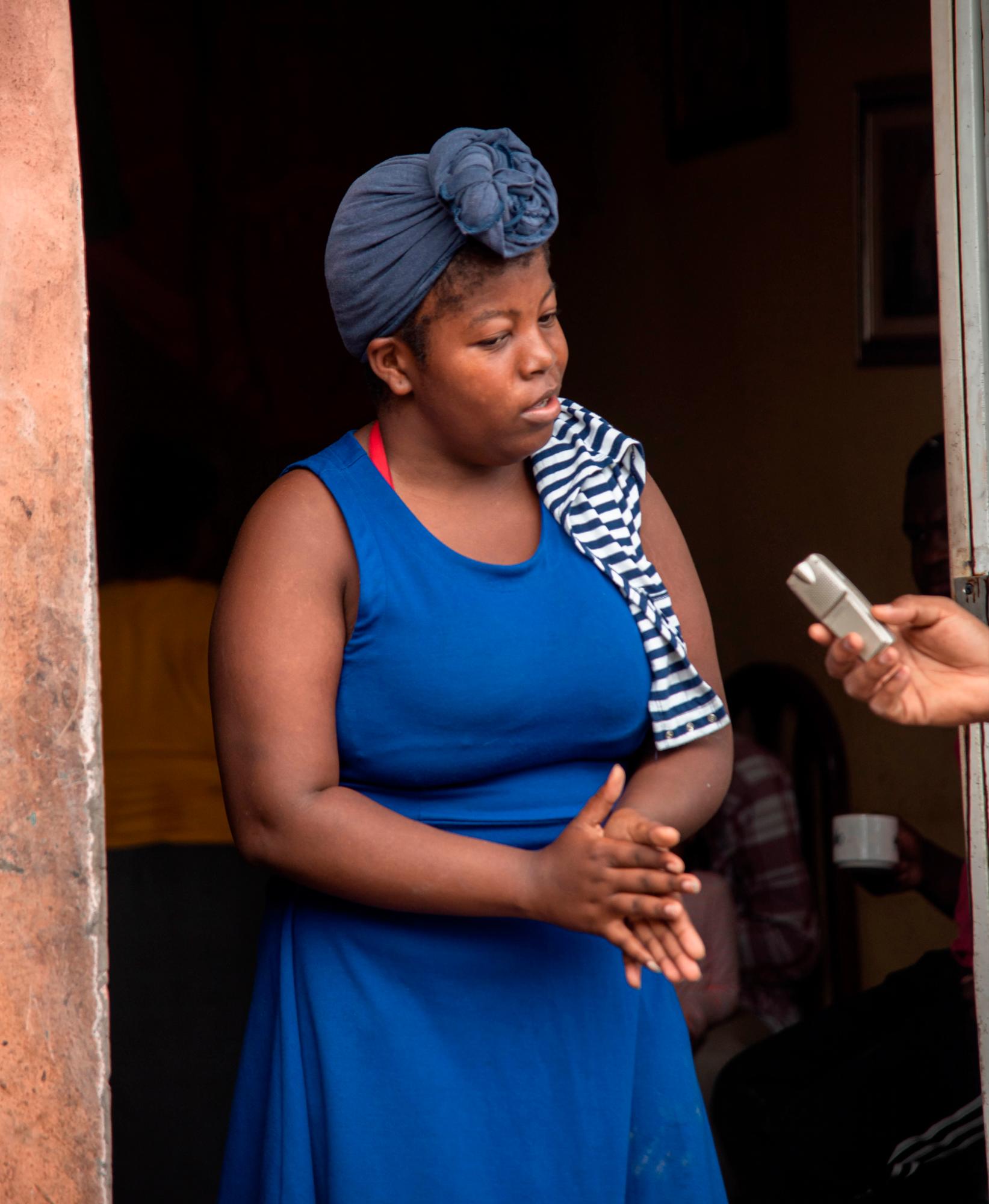 Victoriana Hernández quedó sin techo y con dos hijos pequeños. 
