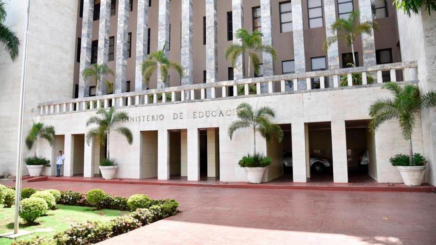 Se suspende diálogo entre ADP y Educación Se suspende diálogo entre ADP y Educación