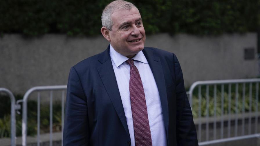 Jurado escucha alegatos en juicio a asociado de Giuliani Jurado escucha alegatos en juicio a asociado de Giuliani