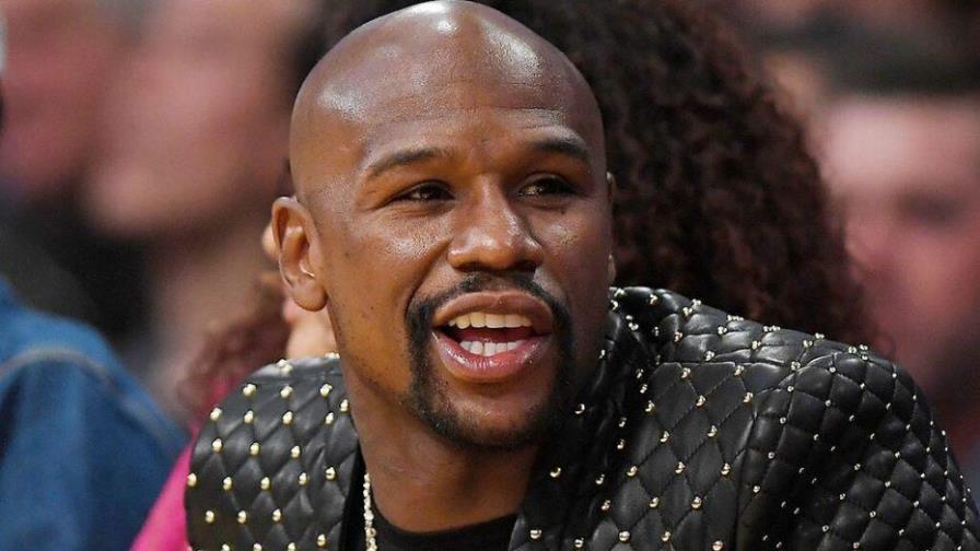 Mayweather Jr. dice estar pasando malos momentos por dos decesos familiares
