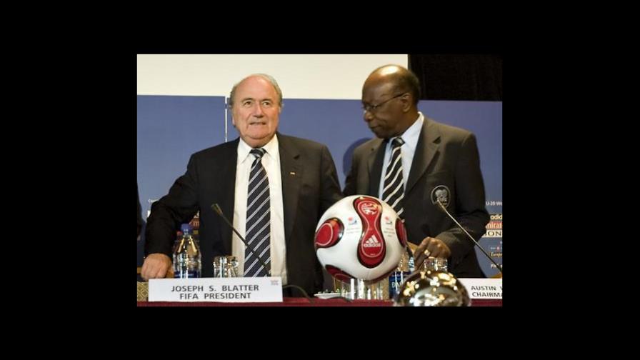 Reporte policial revela mal manejo de Blatter en contrato TV
