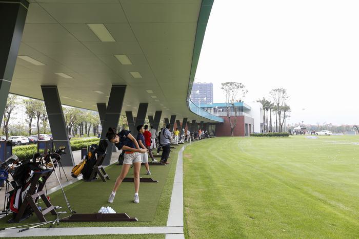 El circuito EPGA de golf se reanudará el 22 de julio