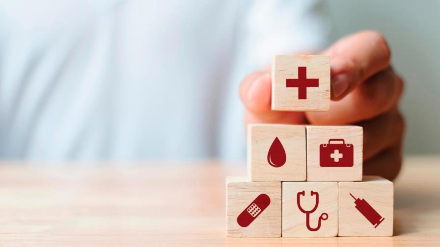 Especialistas ven oportunidad en las alianzas público-privadas para que se catalice la salud en el país