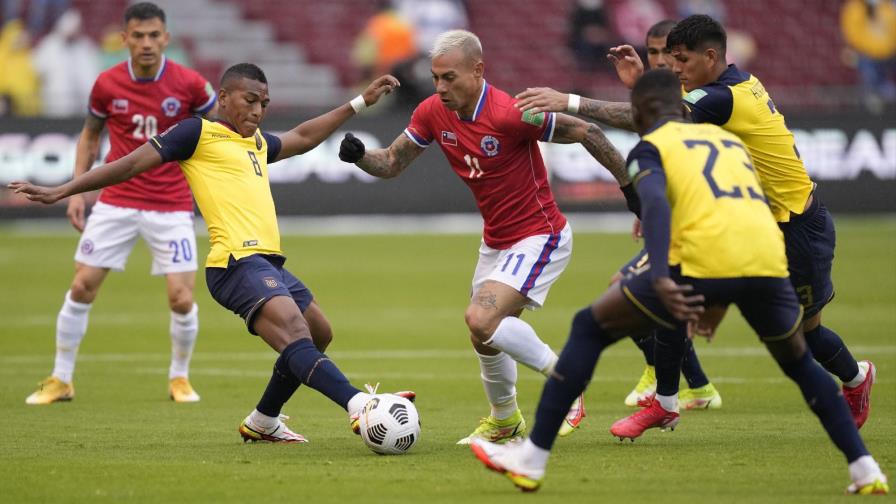 Chile saca un empate 0-0 ante Ecuador por eliminatorias