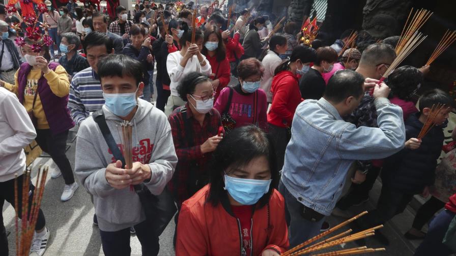 Nuevo virus empaña celebración del Año Nuevo Lunar en Asia