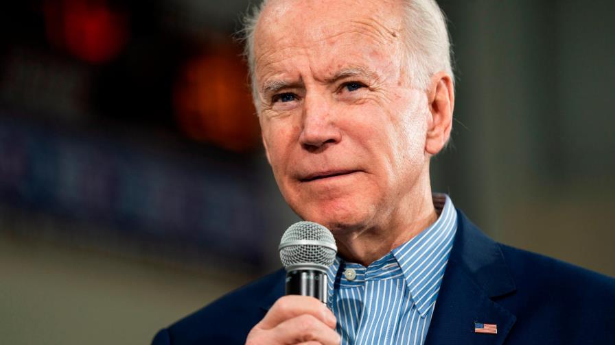 Votantes latinos impulsan candidatura de Sanders en Texas, Biden estancado