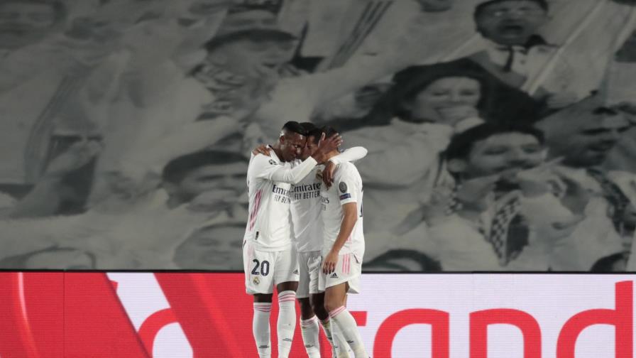 Real Madrid celebra primera victoria; Liverpool y Bayern golean Real Madrid celebra primera victoria; Liverpool y Bayern golean