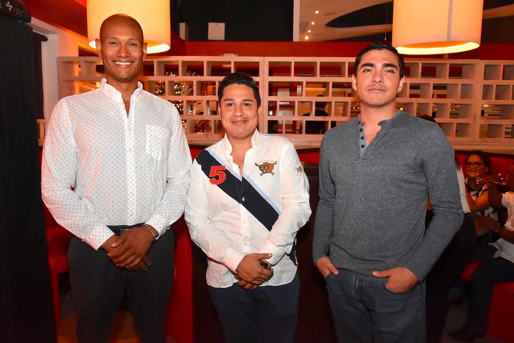 Hairon Calderón, Oswaldo Araya y Salvador Barroso.