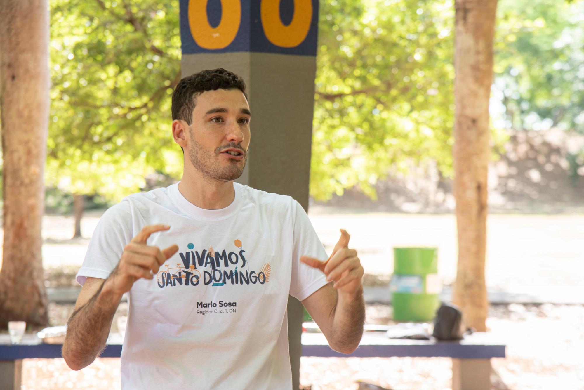 Mario Sosa aspirante a regidor por la circunscripción número 1 del Distrito Nacional. 