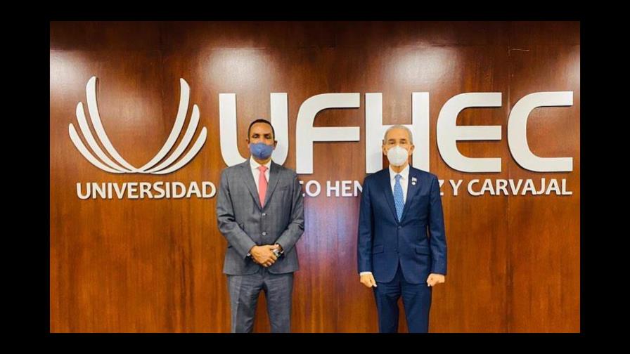 Unos 33,000 estudiantes universitarios tienen derecho a bono Unos 33,000 estudiantes universitarios tienen derecho a bono