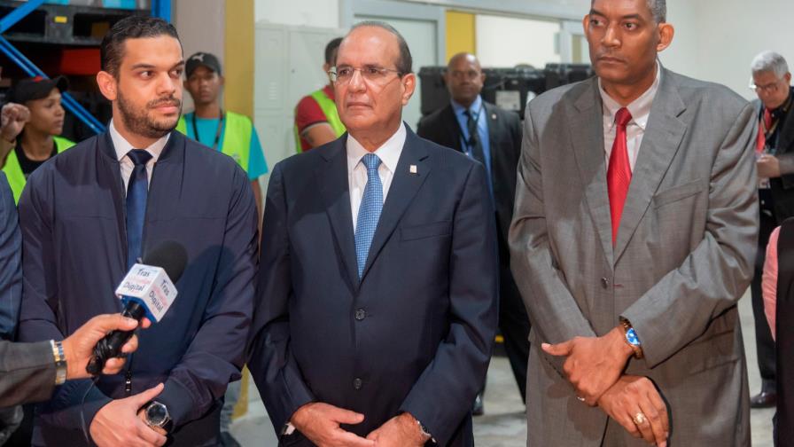 Comisión de acompañamiento a JCE llama a mantener discurso de paz en votaciones del domingo